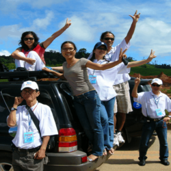 Wanderlust Tips Kham pha tour du lich Caravan cho dip le Quoc Khanh 3