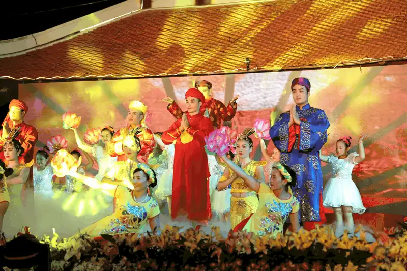 Wanderlust Tips Lien hoan hat van hat chau van toan quoc tai festival hue 2018 3