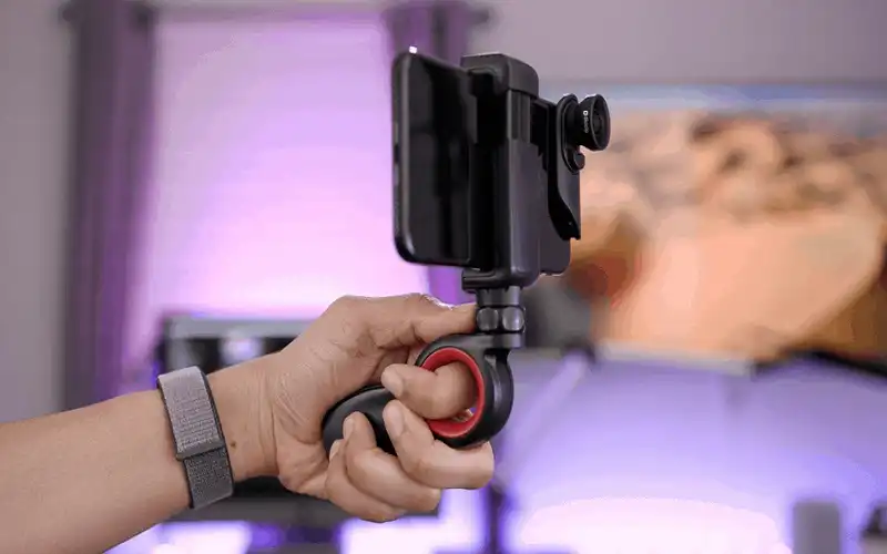 Wanderlust Tips Nhung thiet bi cong nghe duoc danh gia ca0 boi dan du lich 7