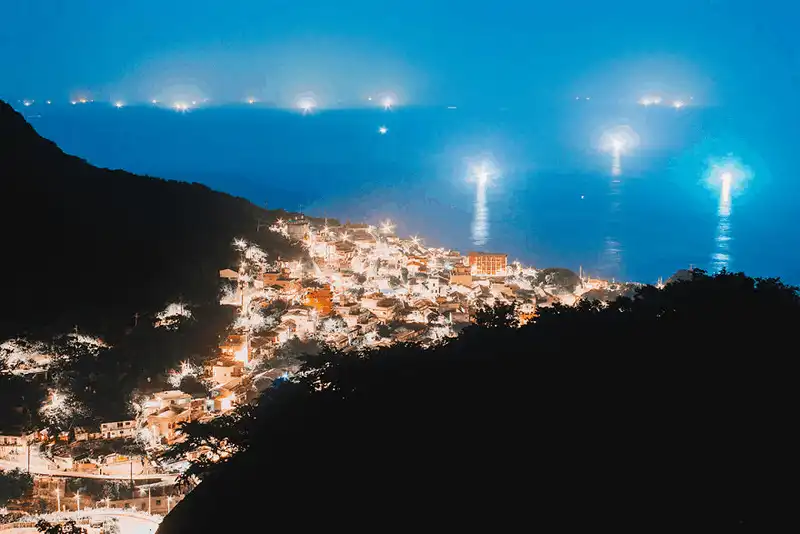 Wanderlust Tips ngam nhin Dai Loan ve dem qua 10 buc anh 10