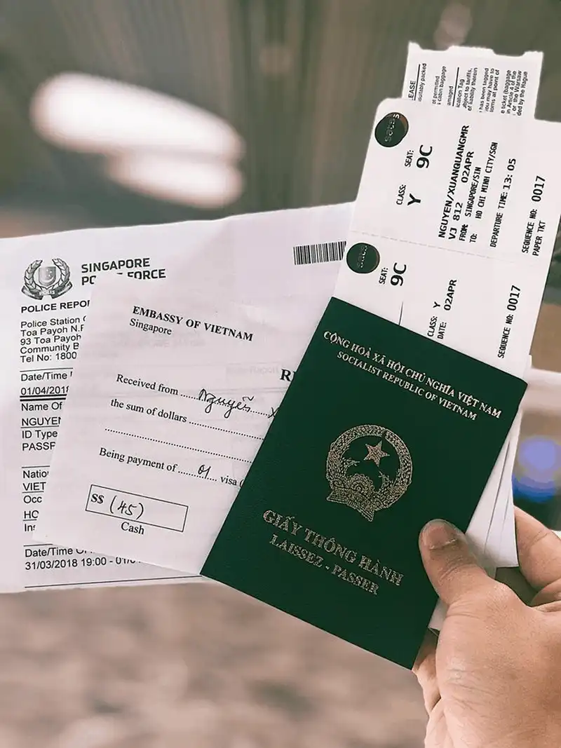 Phải làm gì khi mất hộ chiếu ở nước ngoài? 5 Wanderlust Tips passport ra di khi dang vi vu o nuoc ngoai 4