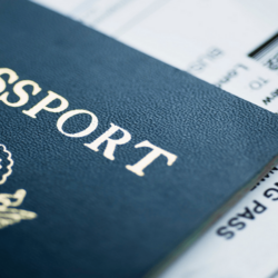 Wanderlust Tips passport ra di khi dang vi vu o nuoc ngoai 5