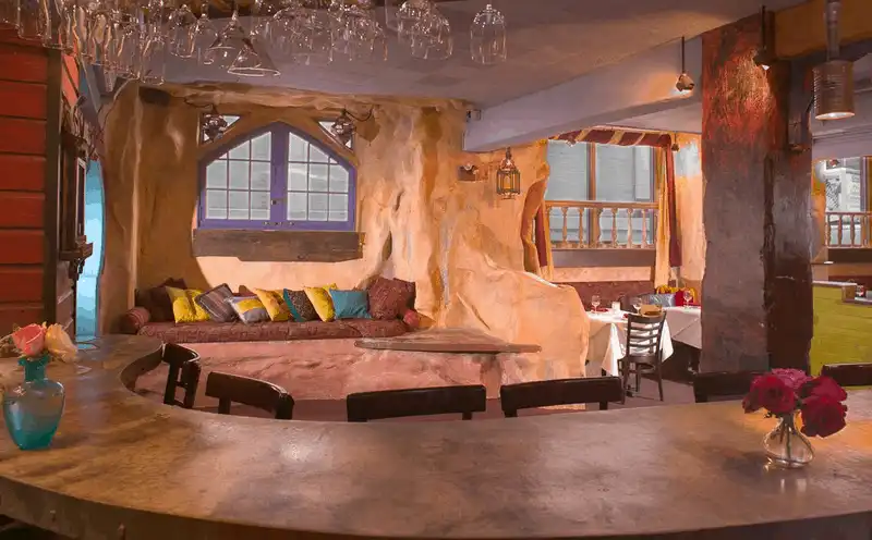 Wanderlust Tips xieu long truoc nhung nha hang lang man nhat nuoc My 9