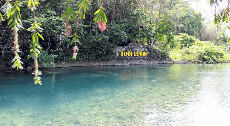 Khám phá khu di tích quốc gia đặc biệt Pác Bó, Cao Bằng 9 wanderlust tips kham pha khu di tich quoc gia dac biet pac bo cao bang 13