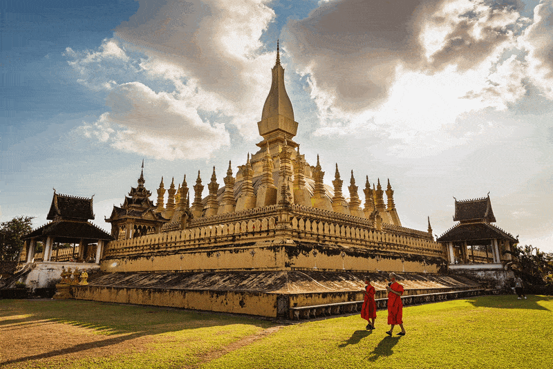 wanderlust tips kinh nghiem du lich lao dat nuoc xu trieu voi 1