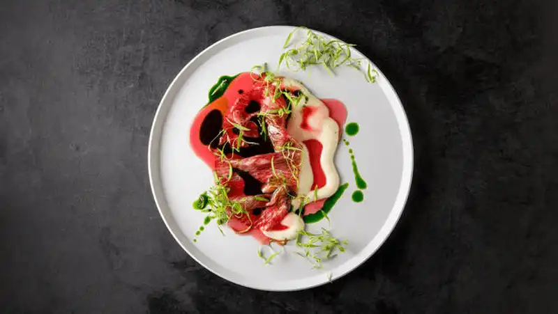 Top 10 nhà hàng châu Á tốt nhất năm 2018 7 wanderlust tips top 10 nha hang chau tot nhat nam 2018 3