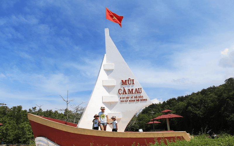Vẻ đẹp đất trời sông nước Năm Căn - điểm cực Nam Tổ quốc 5 Wanderlust Tips Song giu dat troi song nuoc Nam Can diem cuc nam to quoc 4 Copy
