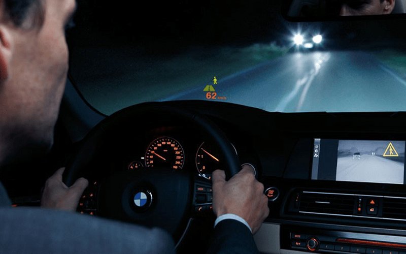 Kinh nghiệm lái xe an toàn khi trời tối
