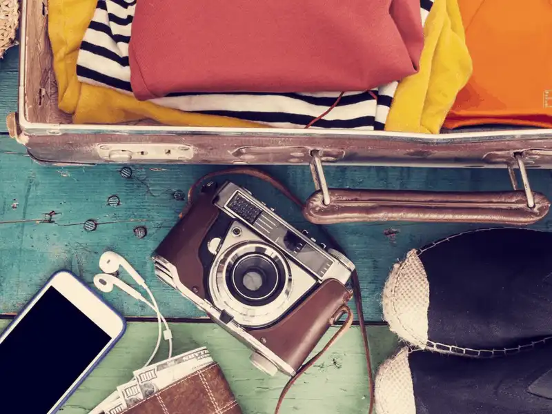 Tạp chí du lịch Wanderlust Tips 8 sai lầm to lớn khi đi du lịch nước ngoài