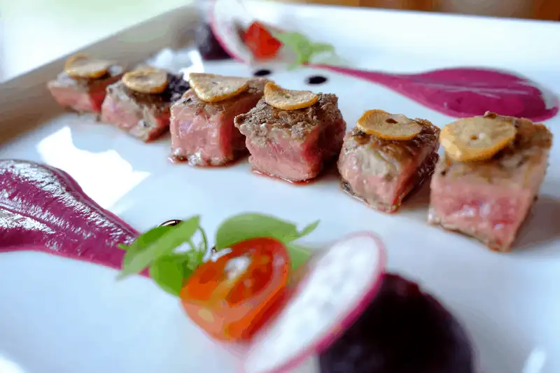 Tạp chí du lịch Wanderlust Tips ẩm thực Teppanyaki lần đầu tiên xuất hiện ở Hội An