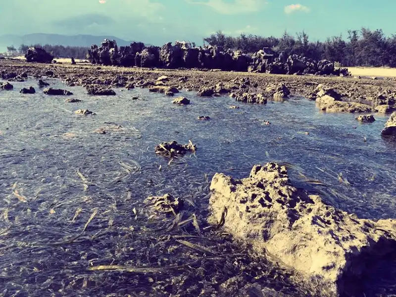 Tạp chí du lịch Wanderlust Tips có một hòn đỏ đẹp đến lạ ở Ninh Thuận