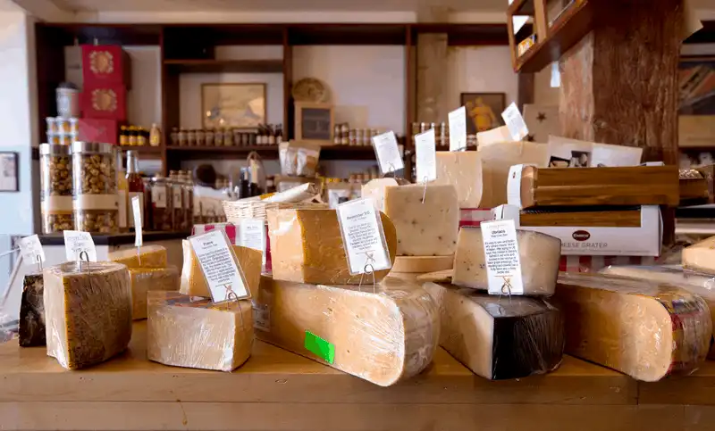 Đến Los Angeles bạn nhất định phải ghé qua những cửa hàng này 14 Đến Los Angeles bạn nhất định phải ghé qua những cửa hàng quà tặng này