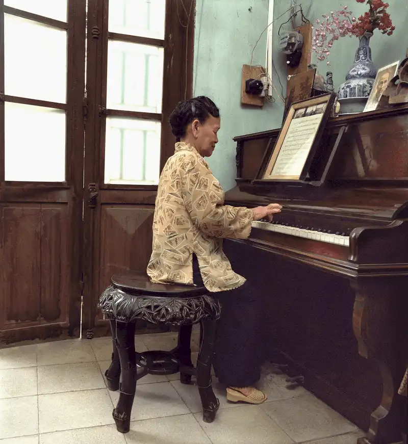 Ngắm nhìn Hà Nội xưa trong cuốn sách của William E. Crawford 9 Tạp chí du lịch Wanderlust Tips ngắm nhìn Hà Nội xưa qua cuốn sách của William E. Crawford