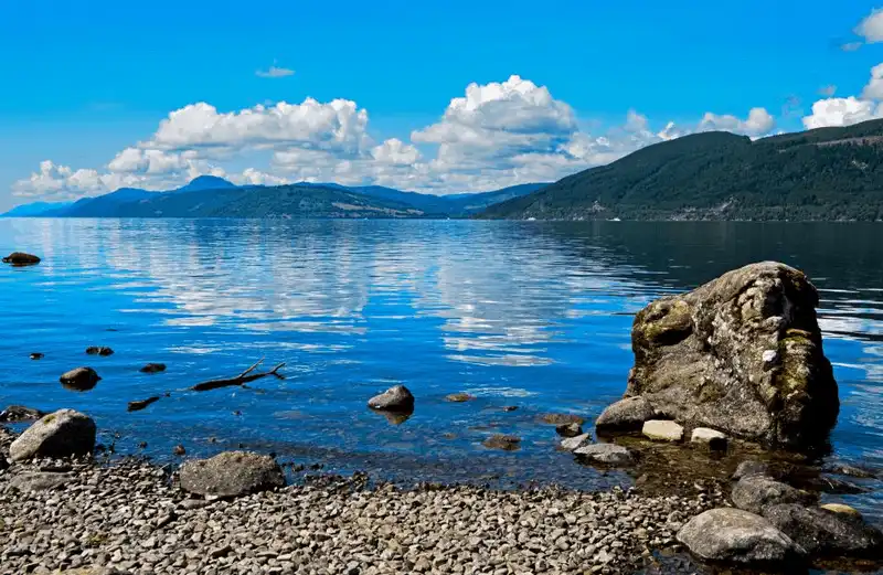 Tạp chí du lịch Wanderlust Tips tour du lịch chỉ có ở Vương quốc Anh