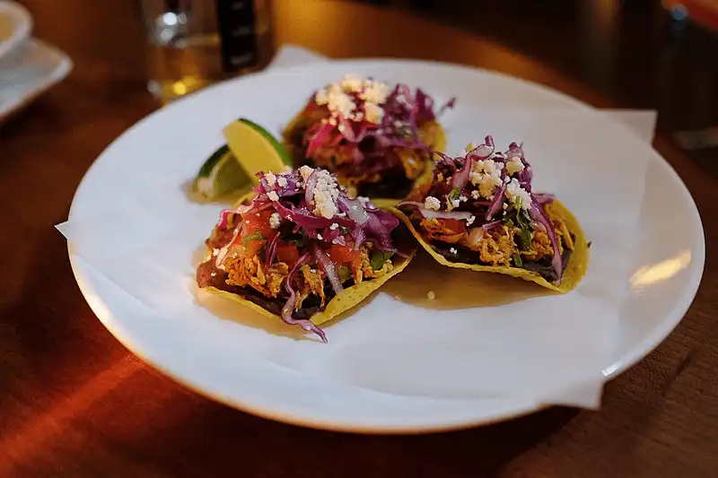 Top 4 những nhà hàng sôi động nhất ở Miami 6 Tạp chí du lịch Wanderlust Tips top 4 nhà hàng sôi động nhất Miami