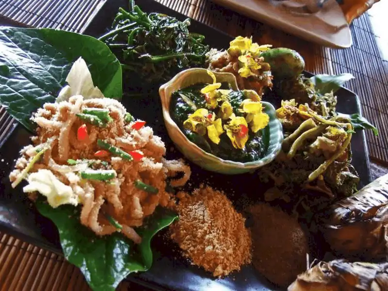 Tạp chí du lịch Wanderlust Tips Top 5 nhà hàng nổi tiếng ở Luang Prabang, Lào