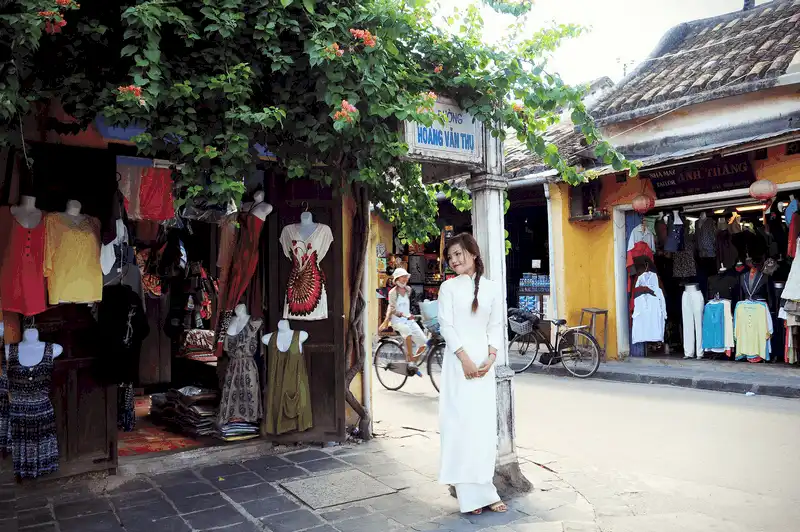 17 lý do du khách nên tới Việt Nam, theo Telegraph 6 Tạp chí du lịch Wanderlust Tips 17 lý do du khách nên tới ghé thăm Việt Nam, theo Telegraph