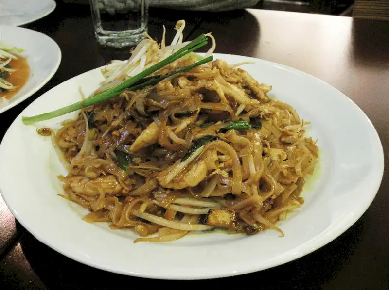 Tạp chí Du lịch Wanderlust Tips 6 nhà hàng Thái Lan tốt nhất tại Mỹ