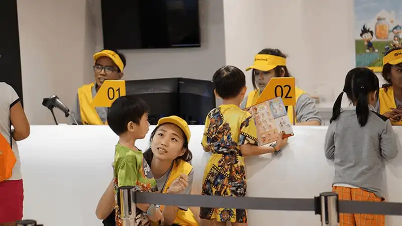 8 cách giúp trẻ nhỏ dễ dàng kết bạn khi đi du lịch 12 Tạp chí Du lịch Wanderlust Tips 8 cách giúp con bạn kết bạn khi đi du lịch