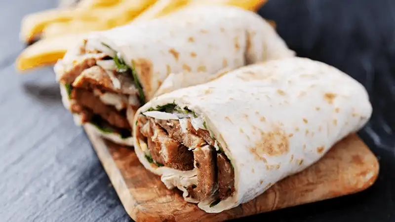 Tạp chí Du lịch Wanderlust Tips 8 món ăn nổi tiếng lẫy lừng trên thế giới mà giá rẻ bèo