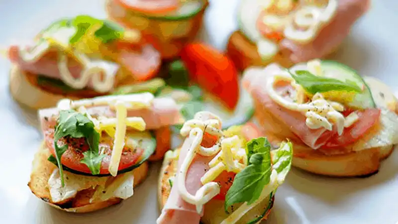 Tạp chí Du lịch Wanderlust Tips 8 món ăn nhất định phải thử khi tới Prague, Cộng hòa Séc