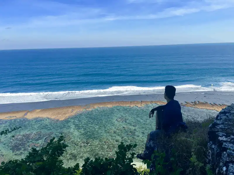 Tạp chí du lịch Wanderlust Tips Chàng trai 9x và mơ ước được đem dù lượn bay khắp thế gian