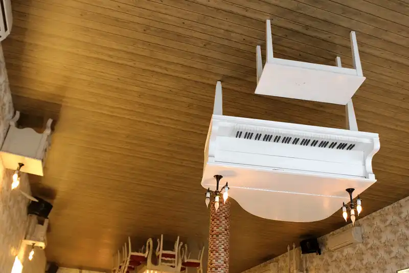 Tạp chí du lịch Wanderlust Tips Điểm danh 4 ngôi nhà úp ngược cực độc đáo tại Việt Nam