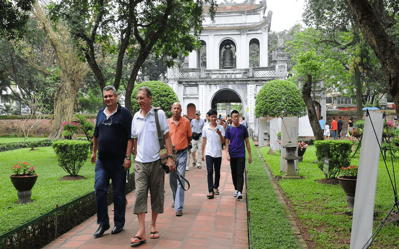 wanderlust tips ha noi dang cai hoi nghi hoi dong xuc tien du lich chau lan thu 16 0