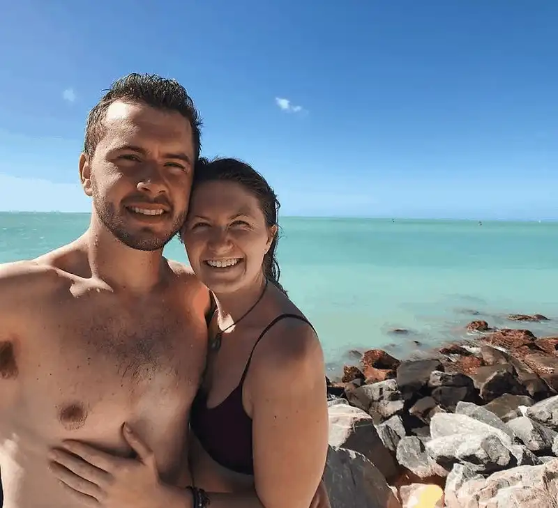 Tạp chí du lịch Wanderlust Tips Hành trình du lịch thế giới trên những chiếc xe tự lái 