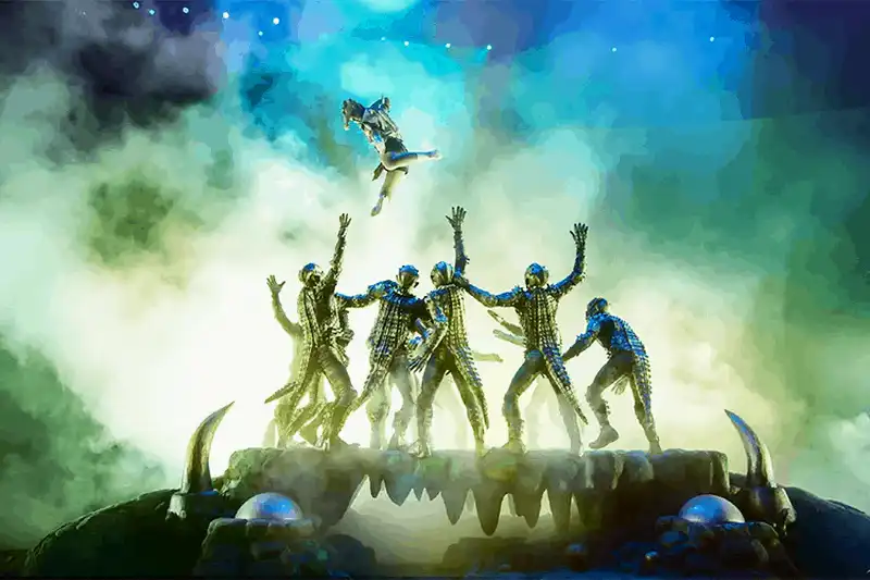 Tạp chí Du lịch Wanderlust Tips KAAN Show - chương trình tuyệt đỉnh không thể bỏ lỡ khi đến Thái Lan 