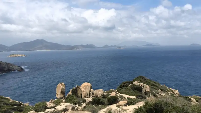 Tạp chí Du lịch Wanderlust Tips Kinh nghiệm du lịch Khánh Hòa