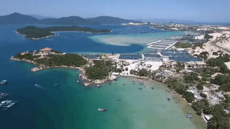 Tạp chí Du lịch Wanderlust Tips Kinh nghiệm du lịch Khánh Hòa