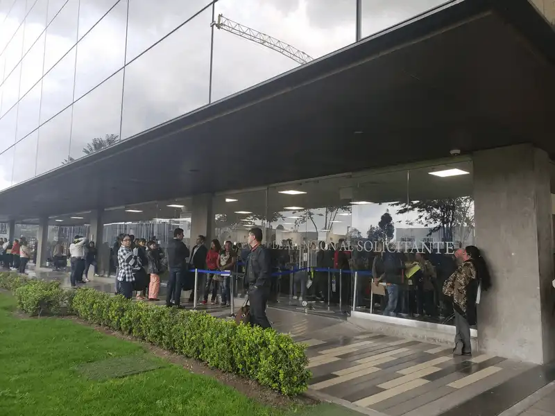 Kinh nghiệm xin visa Mỹ của phượt thủ xe máy xuyên lục địa người VIệt 6 Tạp chí Du lịch Wanderlust Tips Kinh nghiệm xin visa Mỹ từ đất nước thứ 3 của phượt thủ xe máy xuyên lục địa