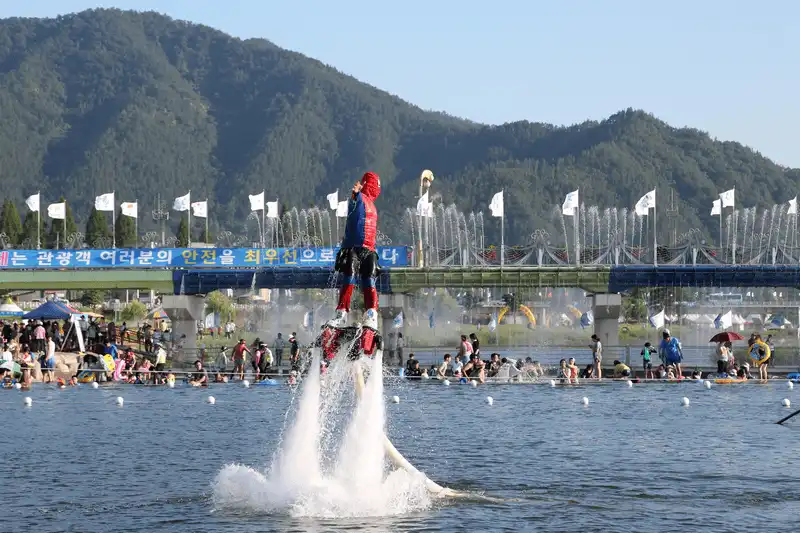 Tạp chí du lịch Wanderlust Tips Chờ đón lễ hội Nước Jangheung 2018 tại Hàn Quốc 