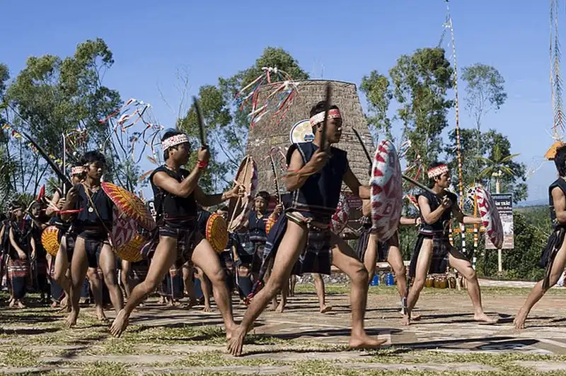 Tạp chí Du lịch Wanderlust Tips Sắp diễn ra Ngày hội du lịch K’bang