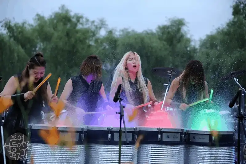 Tạp chí du lịch Wanderlust Tips Tới Hàn Quốc tháng 7 tham dự Lễ hội Hoa Sen Buyeo Seodong