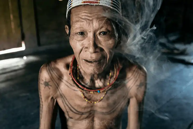 Kỳ lạ bộ tộc Mentawai sống như người tiền sử ở Indonesia 10 Tạp chí du lịch Wanderlust Tips Kỳ lạ bộ tộc Mentawai sống như người tiền sử ở Indonesia