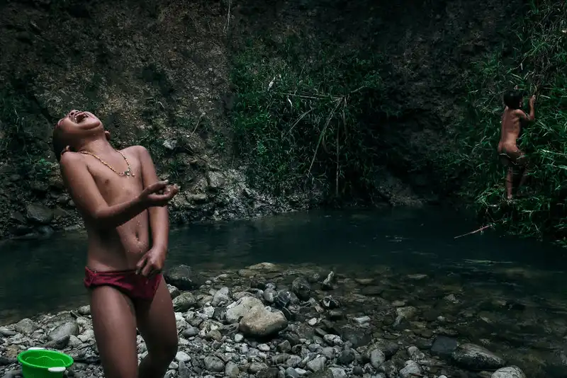 Kỳ lạ bộ tộc Mentawai sống như người tiền sử ở Indonesia 14 Tạp chí du lịch Wanderlust Tips Kỳ lạ bộ tộc Mentawai sống như người tiền sử ở Indonesia