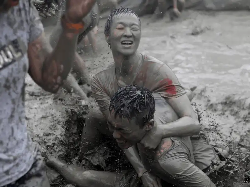 Tạp chí du lịch Wanderlust Tips Tưng bừng lễ hội bùn Boryeong 2018 tại Hàn Quốc
