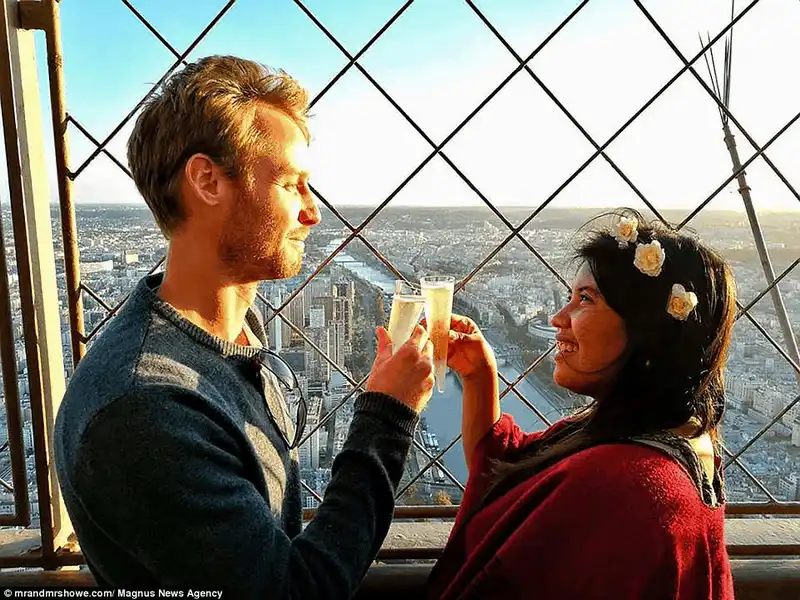 Tạp chí du lịch Wanderlust Tips Cặp đôi bỏ việc đi du lịch thế giới và kiếm 100.000USD mỗi năm