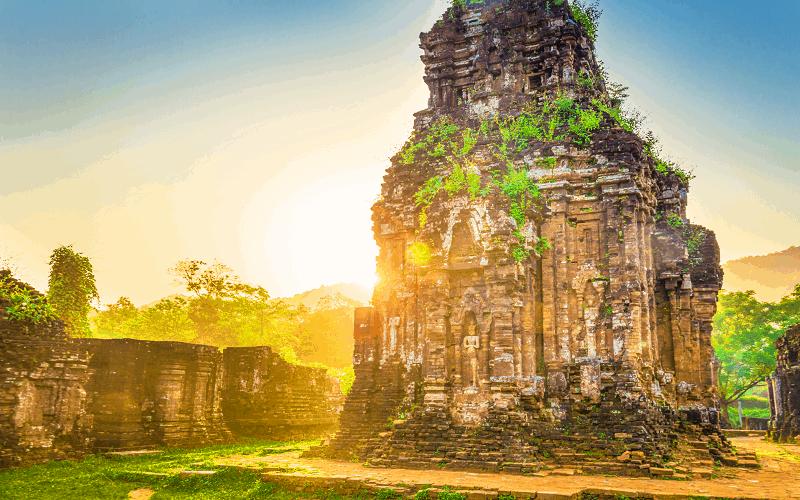 wanderlust tips 17 ly du khach nen toi ghe tham viet nam theo telegraph 0
