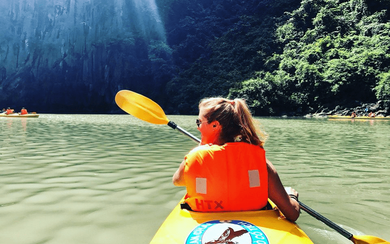 5 cách đơn giản để giữ dáng khi đi du lịch