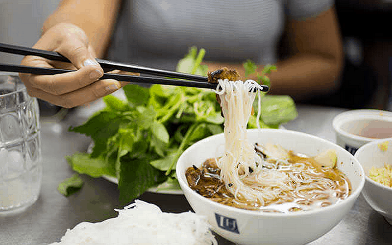 wanderlust tips 9 mon duong pho o ha noi nhat dinh phai thu 0