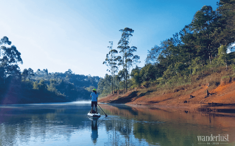 Chèo Stand–up paddling: Khám phá Việt Nam (kỳ 1)