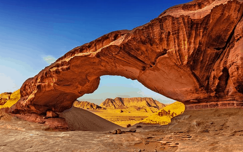 Ngắm 6 cây cầu đá tự nhiên cực kì hùng vĩ 5 wanderlust tips ngam 6 cay cau da tu nhien cuc ki hung vi 0