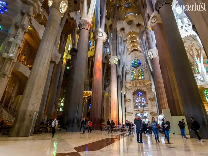 Wanderlust Tips nhung bi mat cua nha tho cao nhat chau au la sagrada familia 11