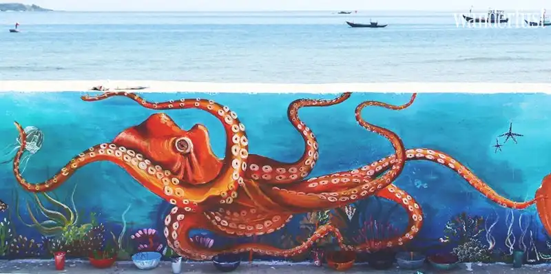 Tạp chí Du lịch Wanderlust Tips Phát sốt với con đường bích họa tràn ngập sắc màu ở Lý Sơn