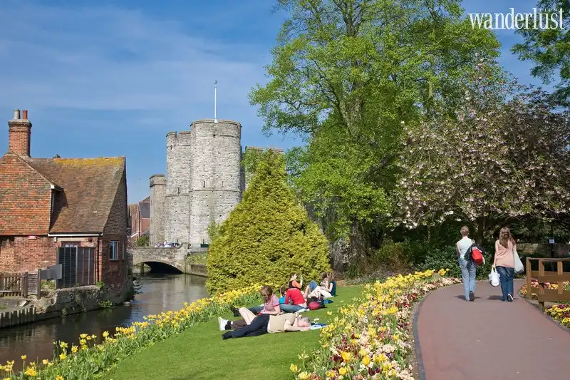 Rough Guides gợi ý 8 kì nghỉ tuyệt vời ở Vương quốc Anh 10 Tạp chí Du lịch Wanderlust Tips Rough Guides gợi ý 8 kì nghỉ tuyệt vời ở Vương quốc Anh