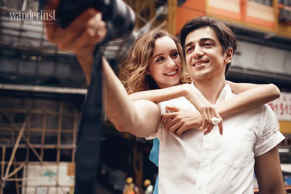 5 cặp đôi travel blogger nổi tiếng truyền cảm hứng cho giới trẻ 8 Wanderlust Tips yeu di va ket noi 04