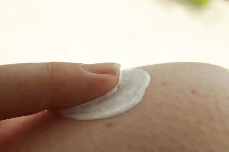 Những điều bạn không nên làm trên máy bay 6 Tạp chí du lịch Wanderlust Tips 11 điều bạn không nên làm trên máy bay